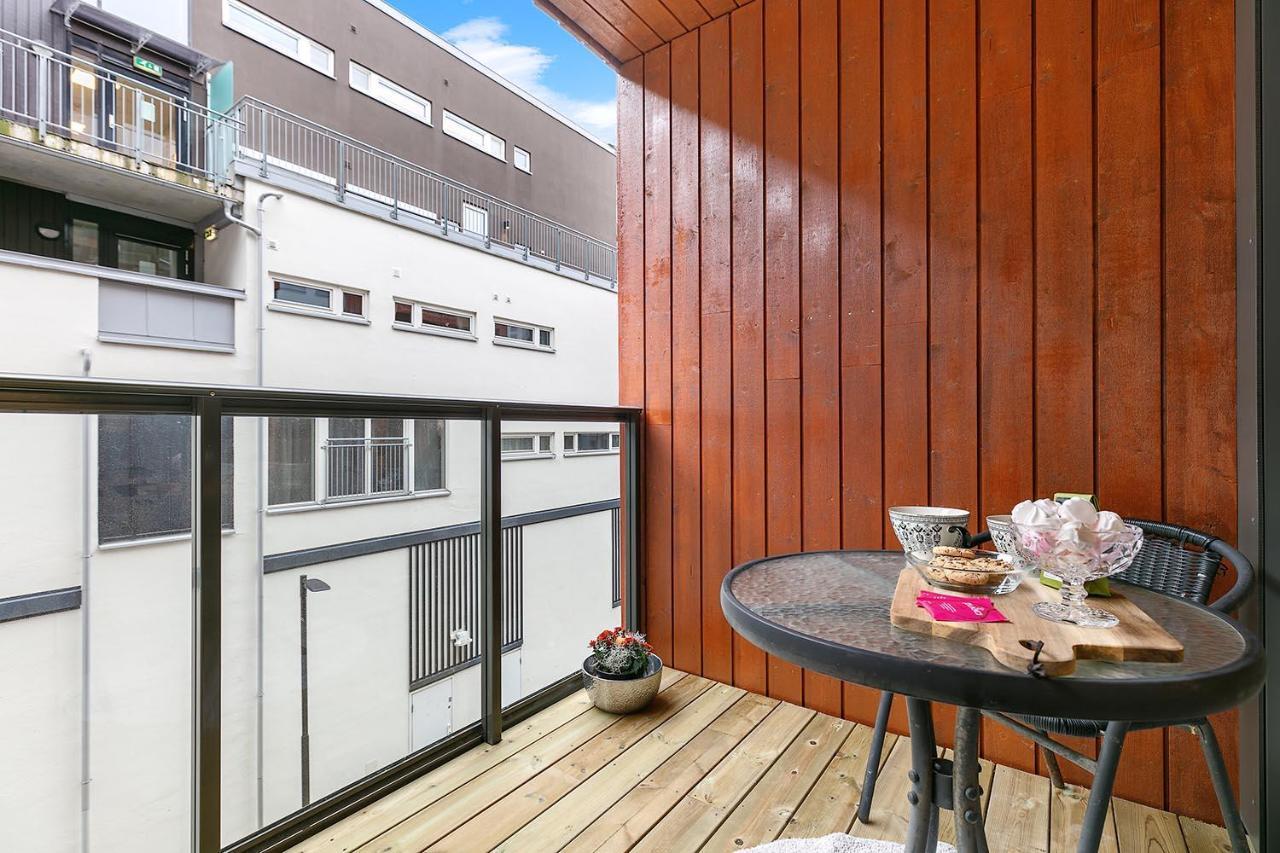 Keybutler Modern Apartments Лиллештром Экстерьер фото