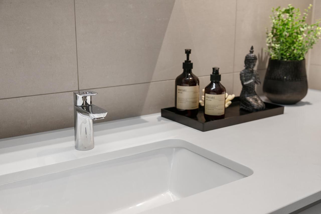 Keybutler Modern Apartments Лиллештром Экстерьер фото