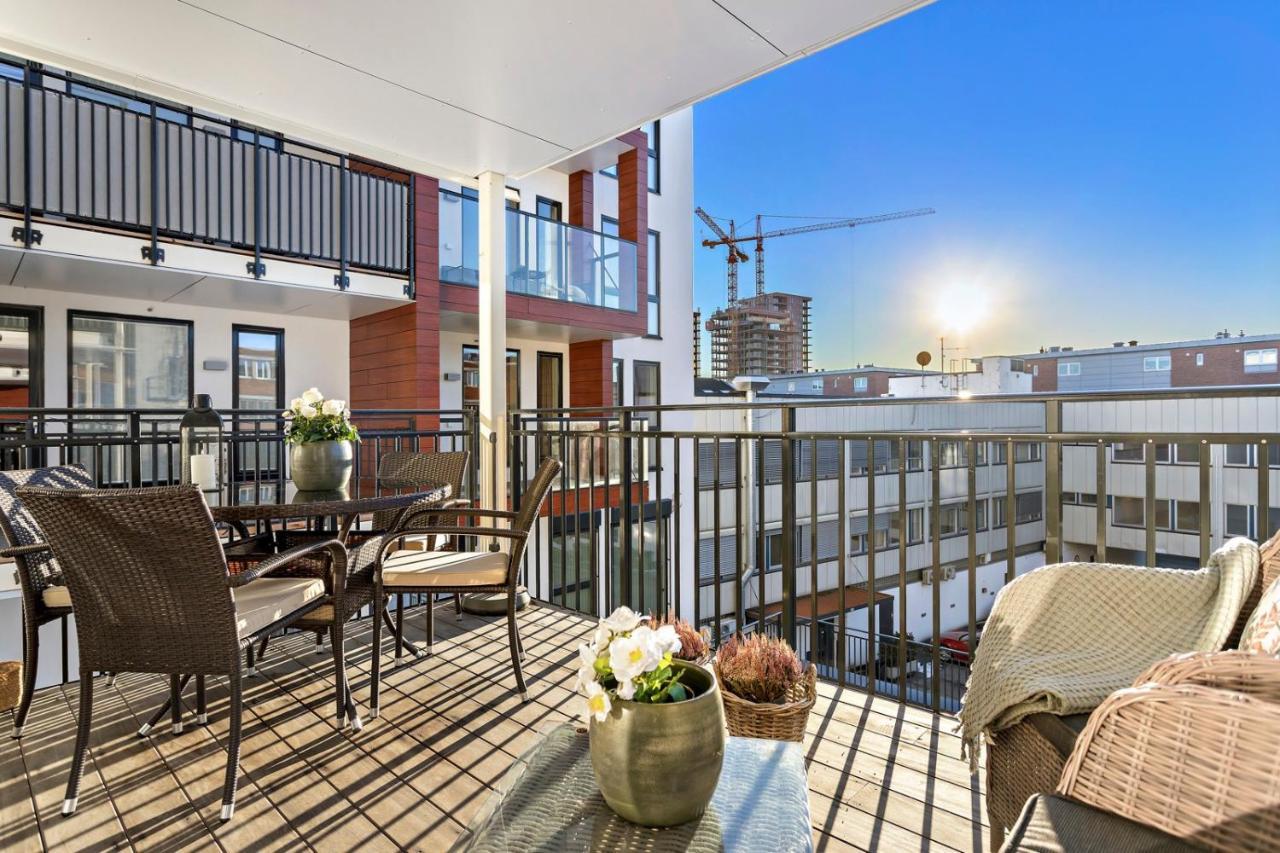 Keybutler Modern Apartments Лиллештром Экстерьер фото